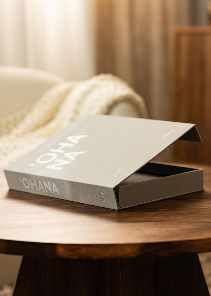 KAILA 'OHANA - Coffee Table Photo Album (60 Crne Stranice / 30 listova)