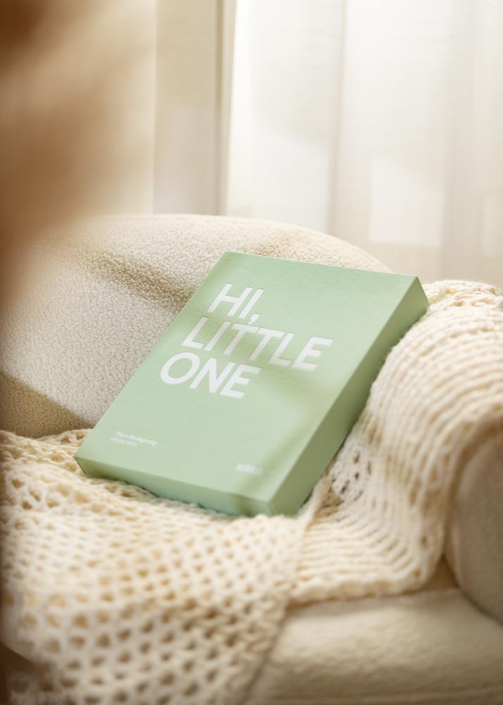 KAILA HI LITTLE ONE Menta - Coffee Table Photo Album (60 Crne stranica)