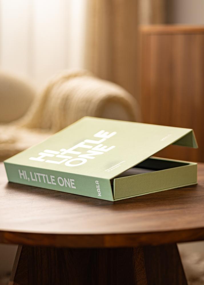 KAILA HI LITTLE ONE Menta - Coffee Table Photo Album (60 Crne stranica)