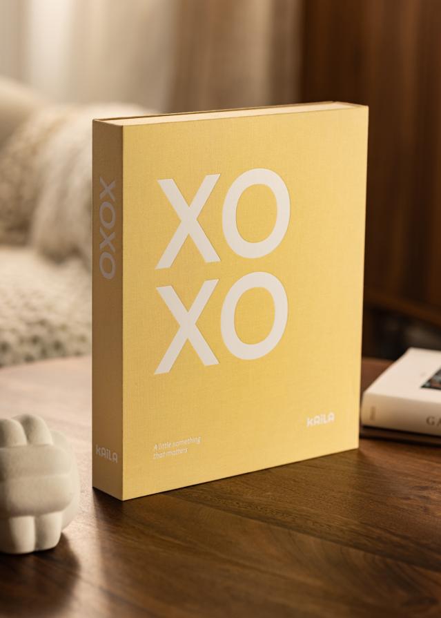 KAILA XOXO Yellow - Coffee Table Photo Album (60 Crne Stranice / 30 listova)