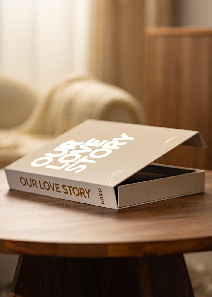 KAILA OUR LOVE STORY Creme - Coffee Table Photo Album (60 Crne stranica)