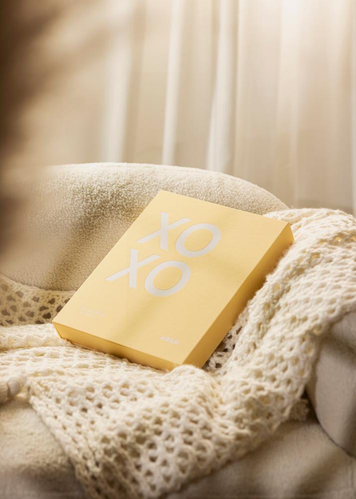 KAILA XOXO Yellow - Coffee Table Photo Album (60 Crne Stranice / 30 listova)