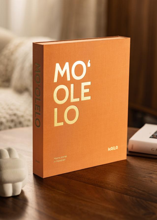 KAILA MO'OLELO - Coffee Table Photo Album (60 Crne Stranice / 30 listova)